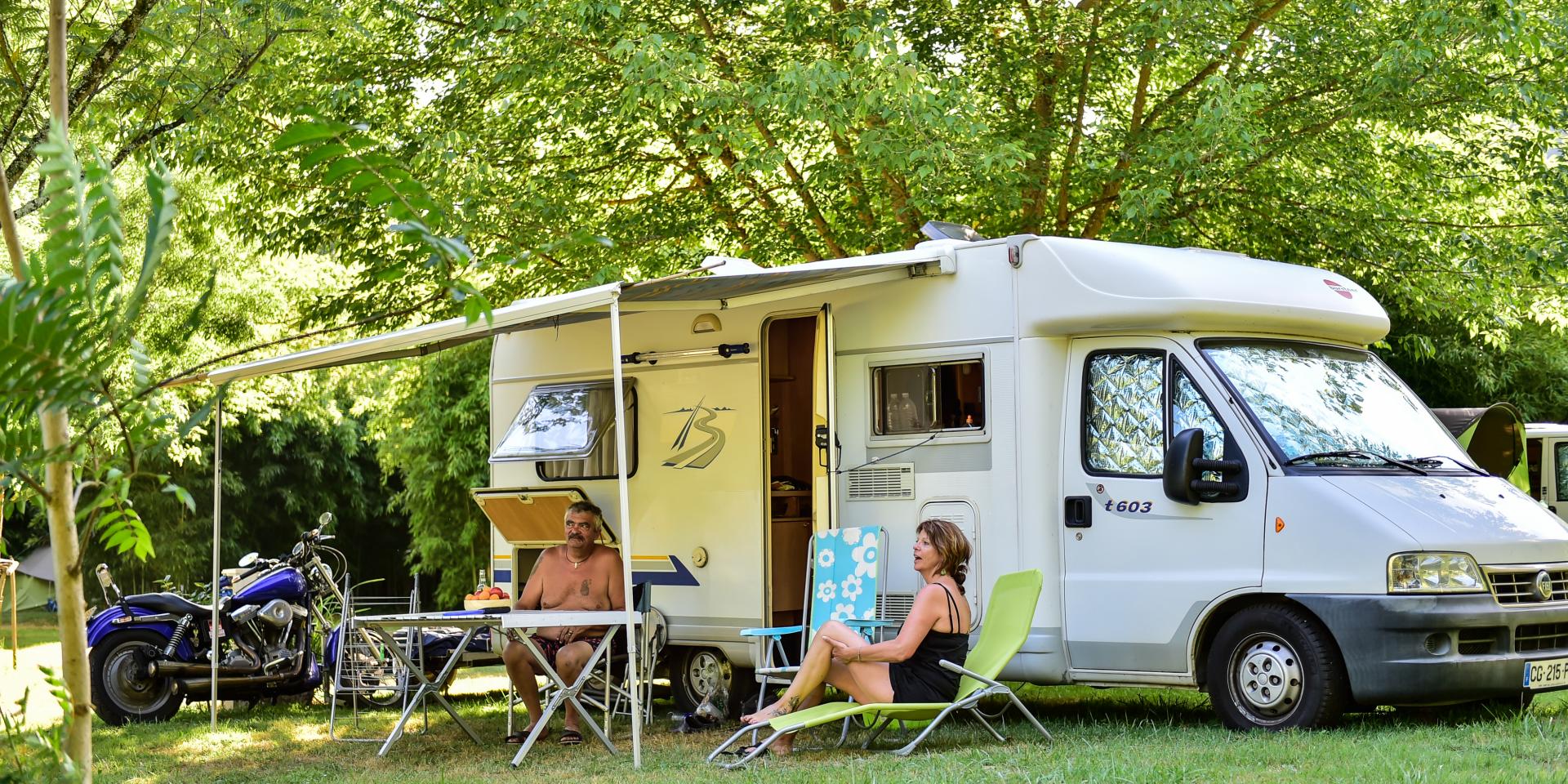Aires pour campings cars dans le Lot
