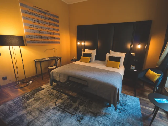 Chambre de l'hôtel Mercure Viguier du Roy